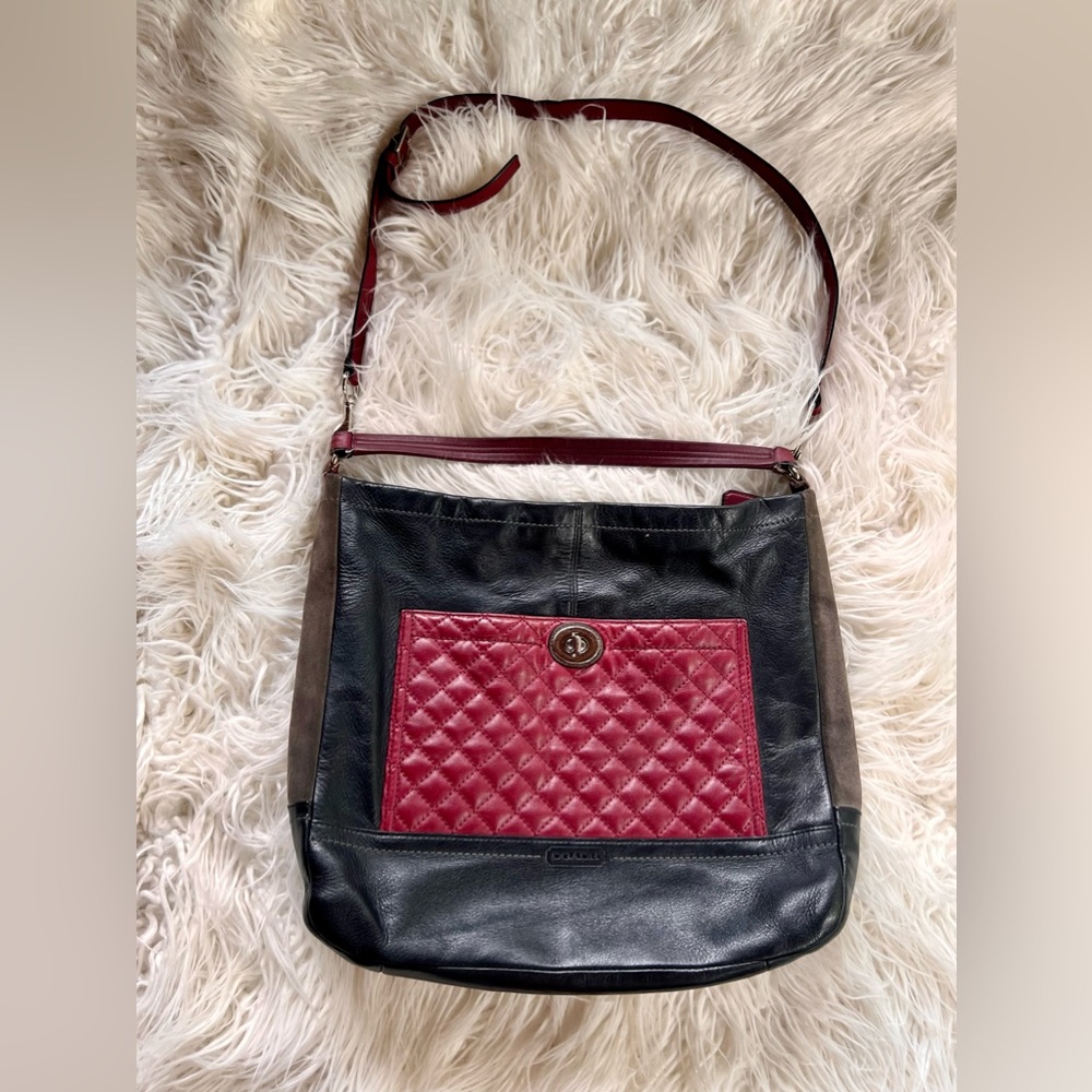 COACH Park QUILTED COLORBLOCK  XL Hobo Bag Black Wine Grey F24981 Purse